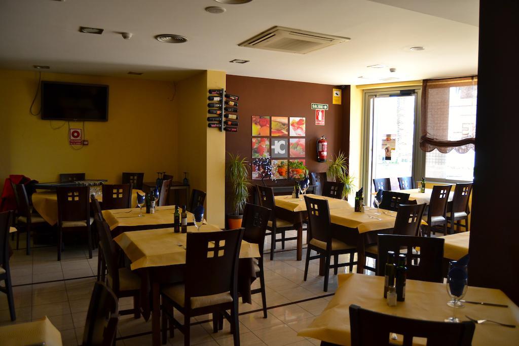 Hotel El Cruce Moraleda Moraleda De Zafayona Ngoại thất bức ảnh